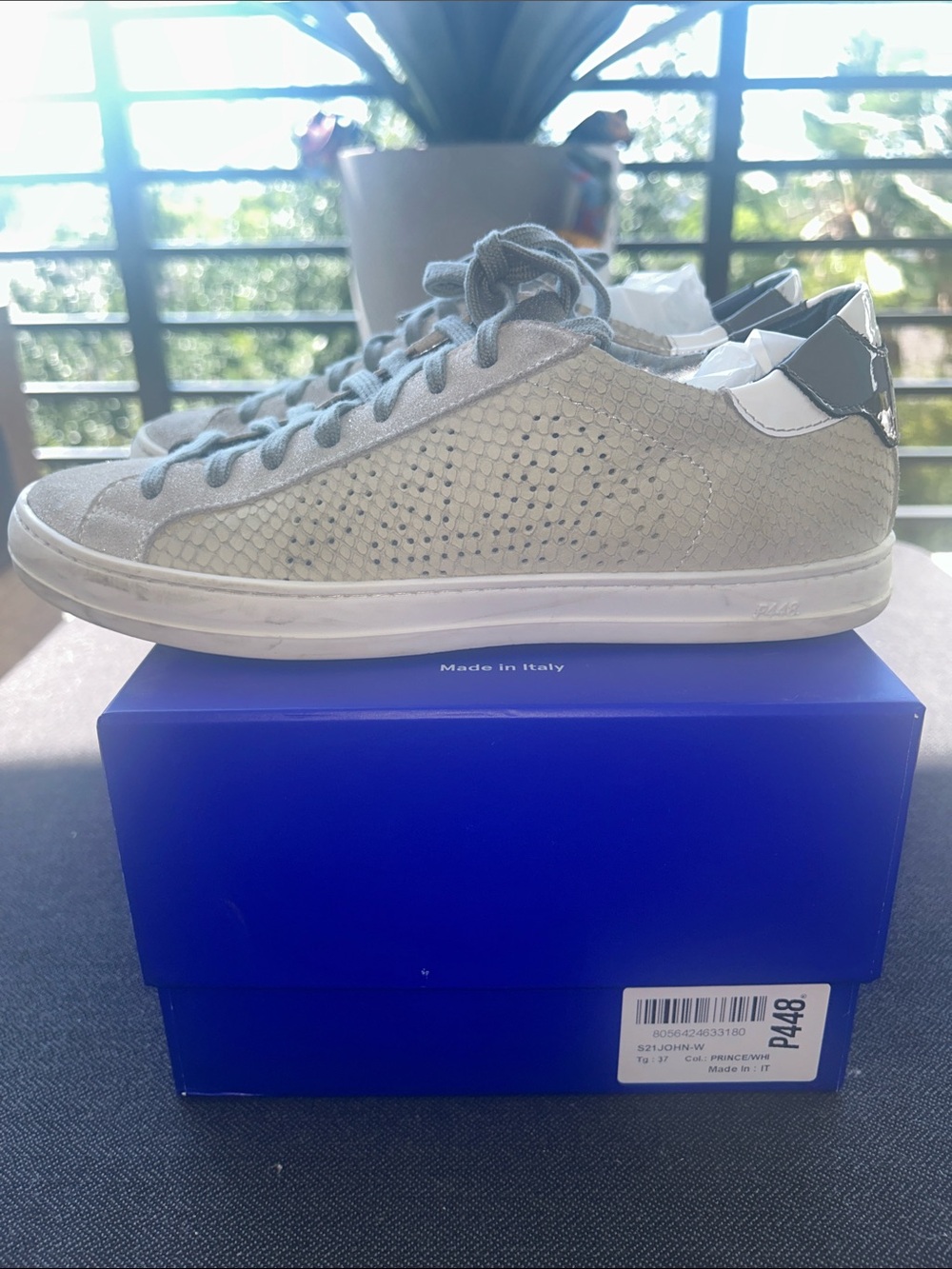 P448 Womens Light Gray Low-Top Sneakers with White Heel Tab